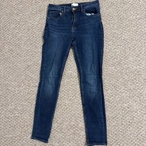Dark Wash Skinny Jeans - Classic Mid-Rise Denim